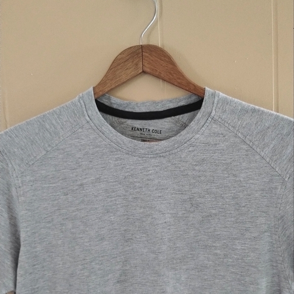 Kenneth Cole New York short sleeve tee in grey, men's small - Picture 4 of 7